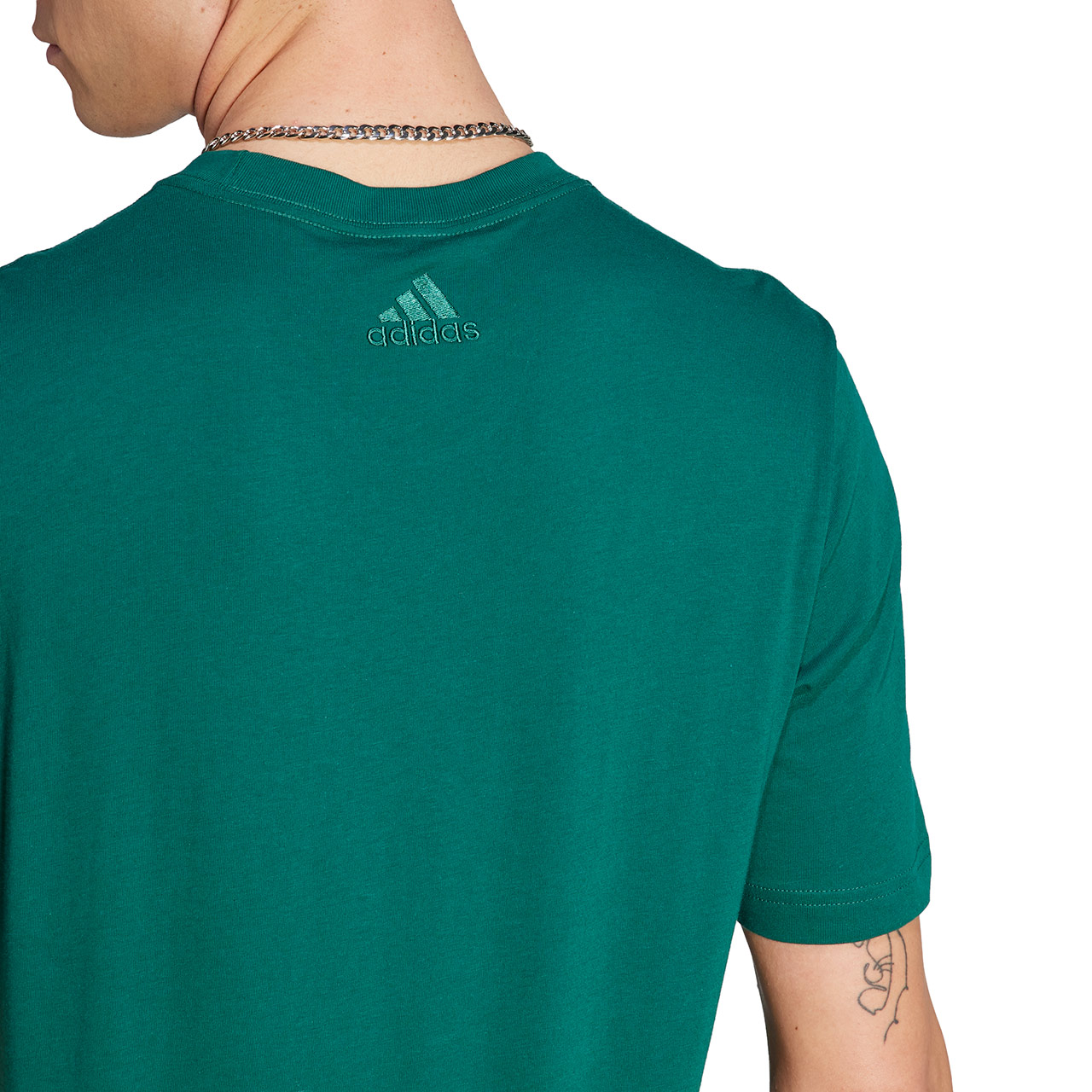 Koszulka męska adidas Essentials Single Jersey Linear Embroidered Logo Tee zielona – ujęcie 5