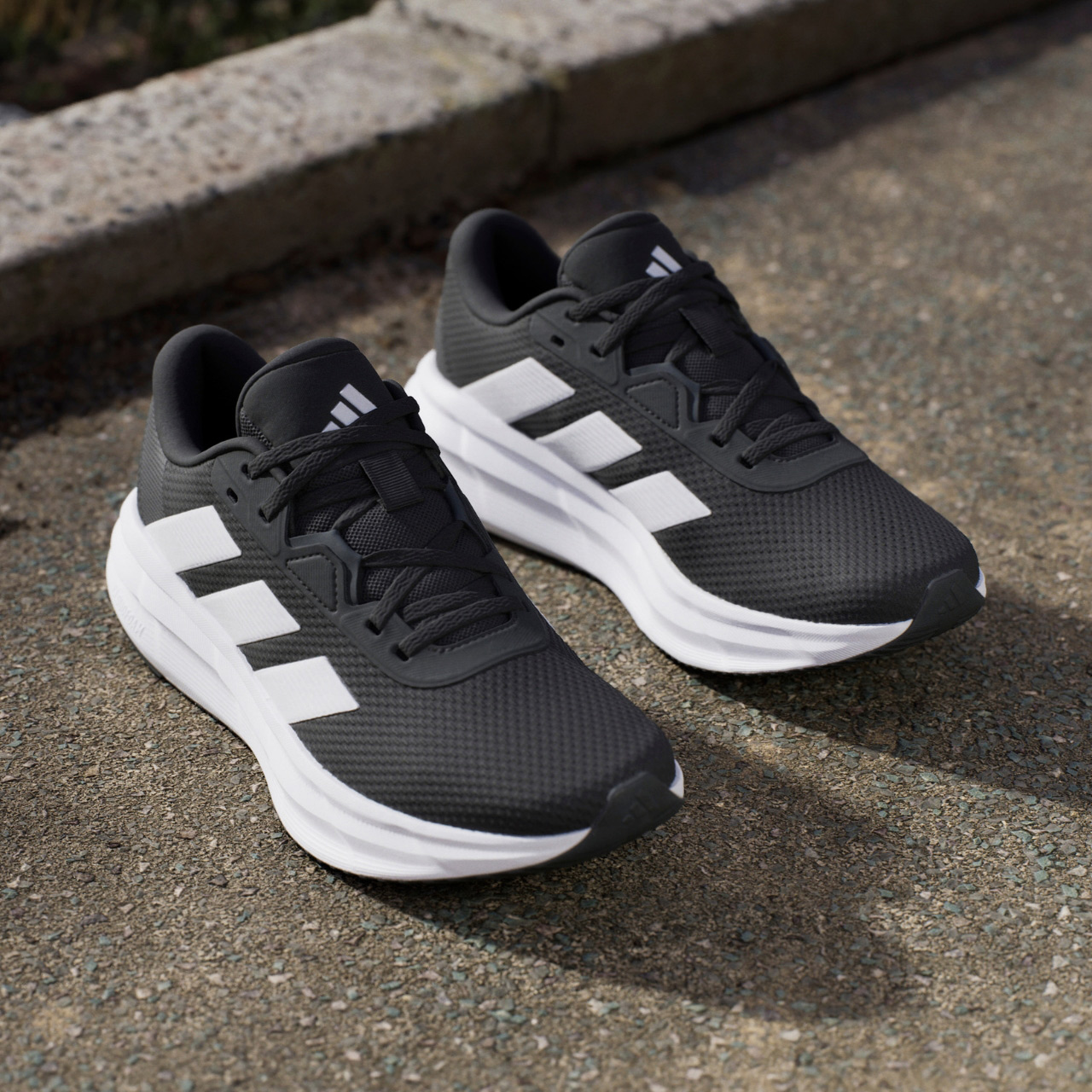 Buty damskie adidas Galaxy 7 Running czarno-białe – ujęcie 7