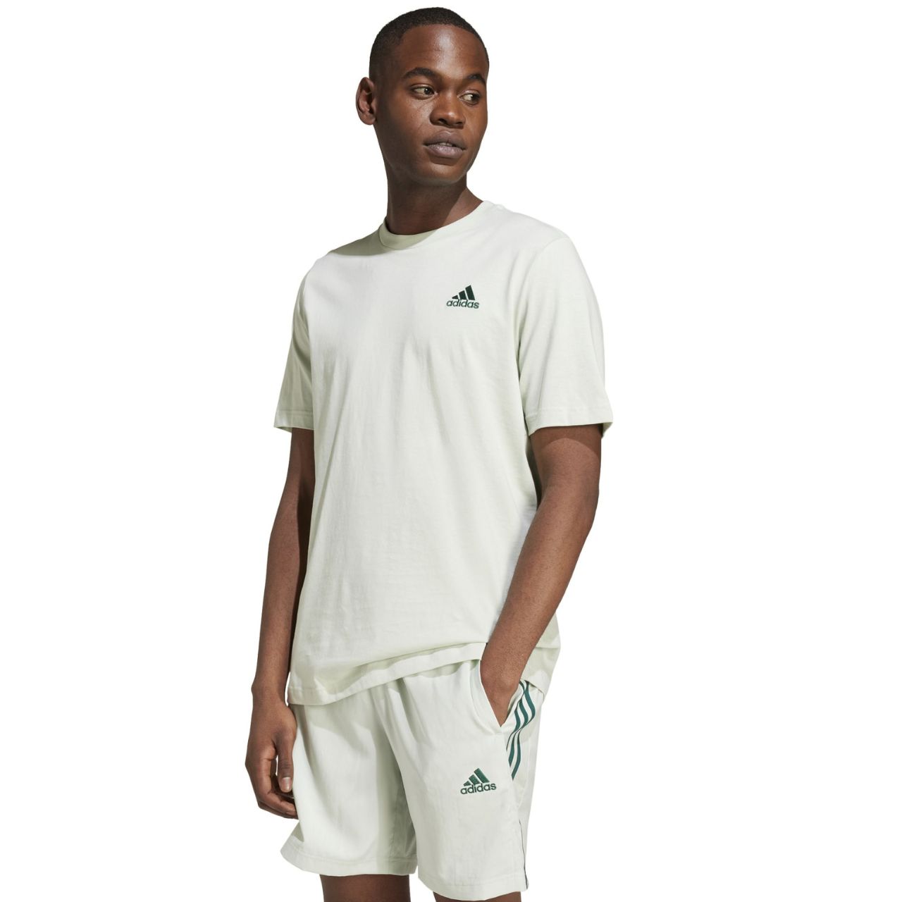 Koszulka męska adidas Essentials Single Jersey Embroidered Small Logo Tee zielona – ujęcie 3