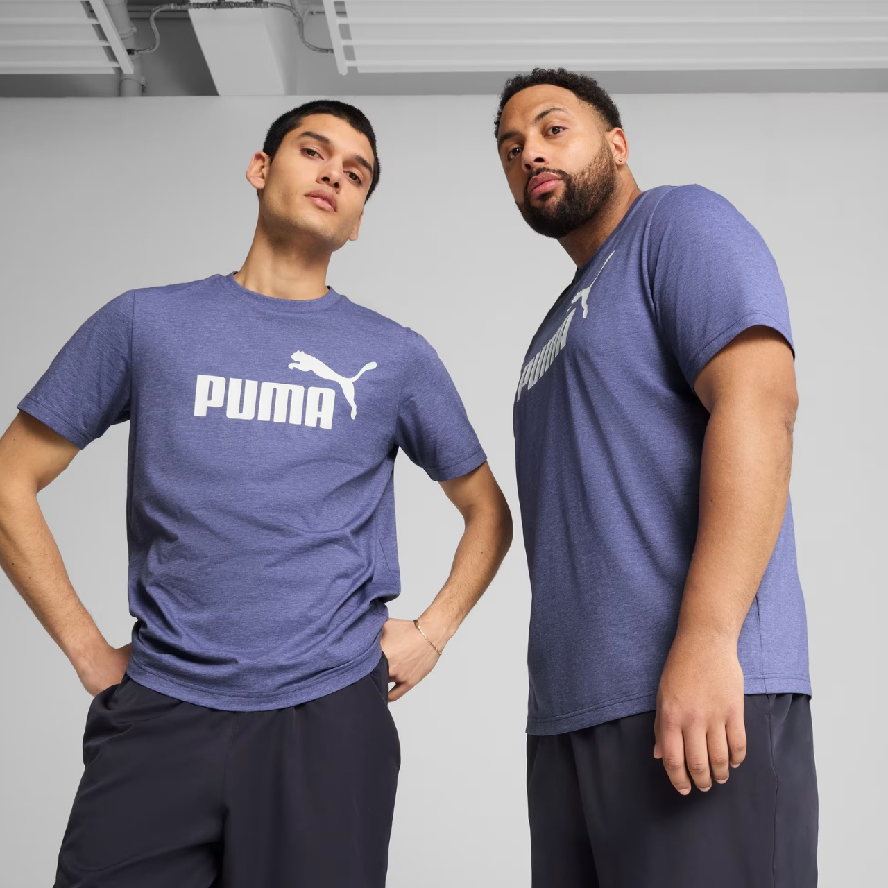 Koszulka męska Puma Ess No.1 Logo Heathear Tee fioletowa – ujęcie 5