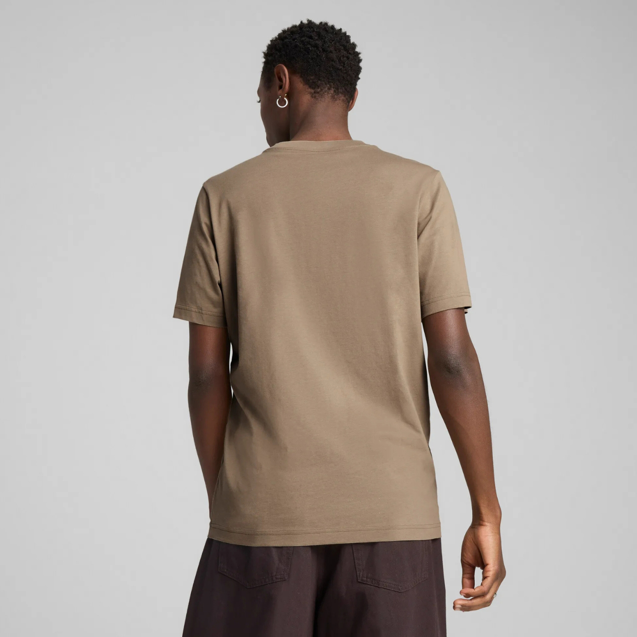 Koszulka męska Puma Ess No.1 Logo Tee (s) brązowa – ujęcie 4