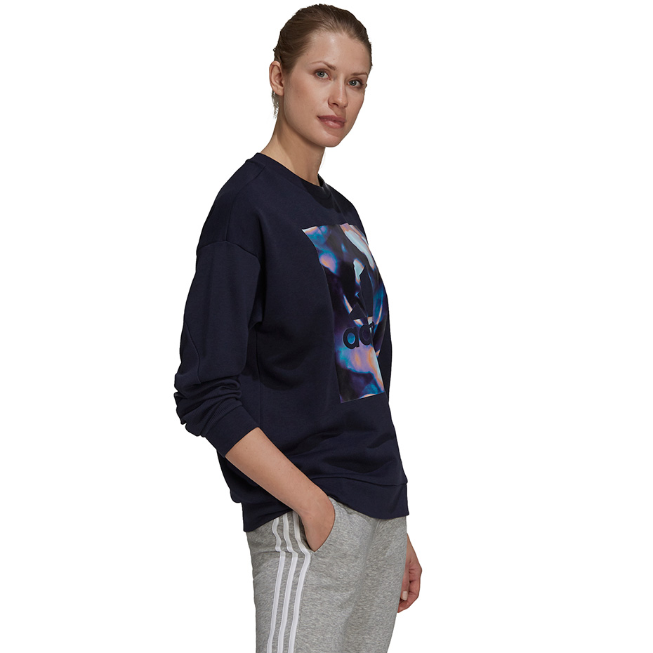 Bluza damska adidas U4U Soft Knit Swe granatowa – ujęcie 3