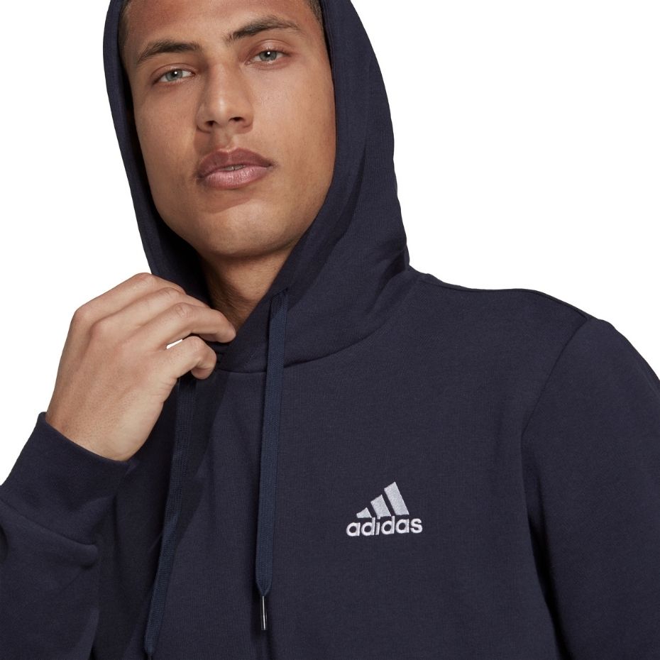 Bluza męska adidas Essentials Fleece Hoodie granatowa – ujęcie 5