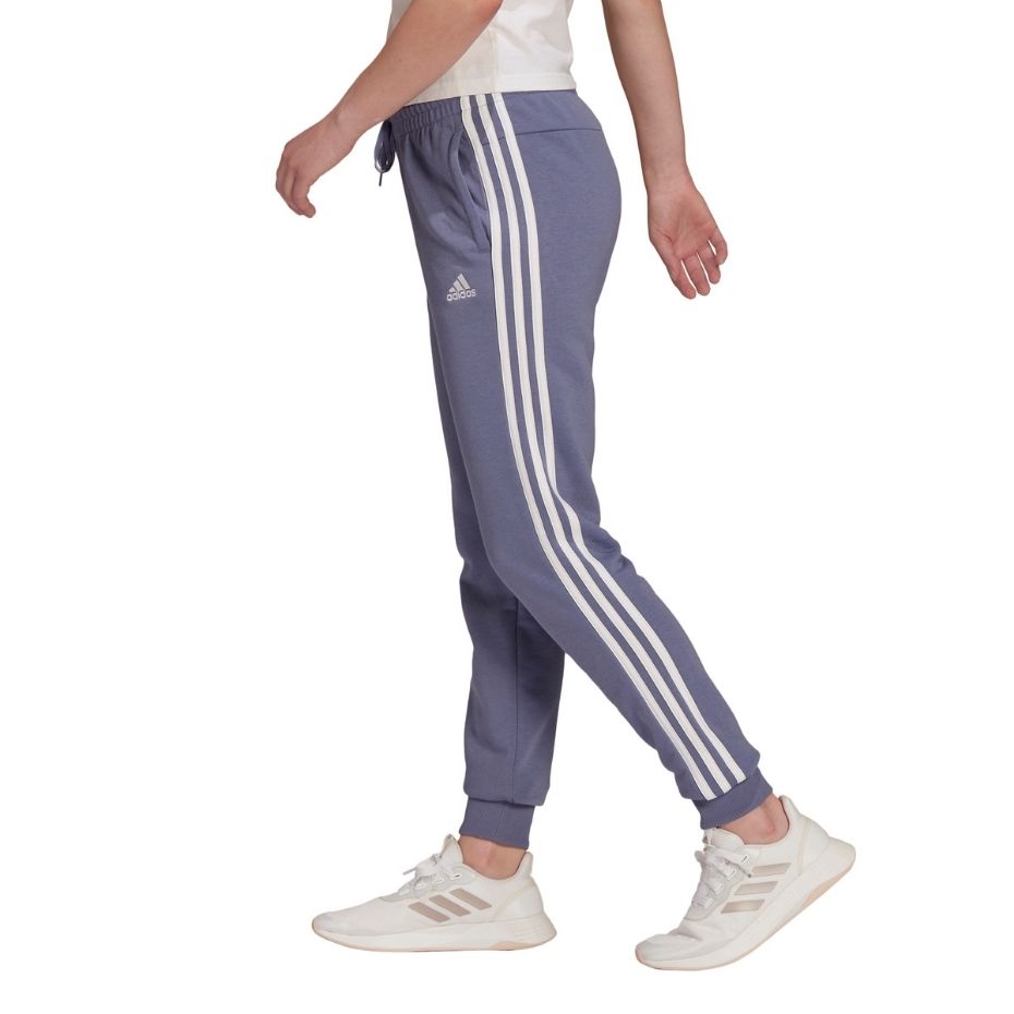 Spodnie damskie adidas Essentials French Terry 3-Stripes Pants fioletowe – ujęcie 4