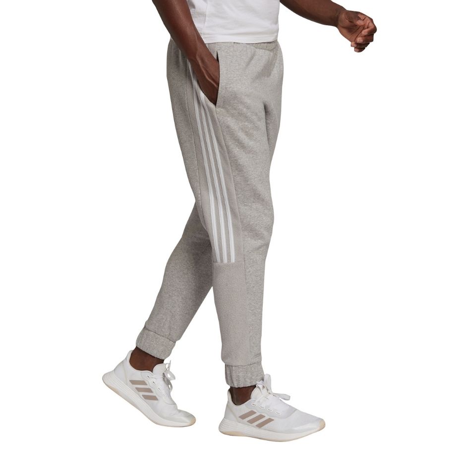 Spodnie damskie adidas Essentials Colorblock Block Cut 3-Stripes Regular Tapered Pants szare – ujęcie 3