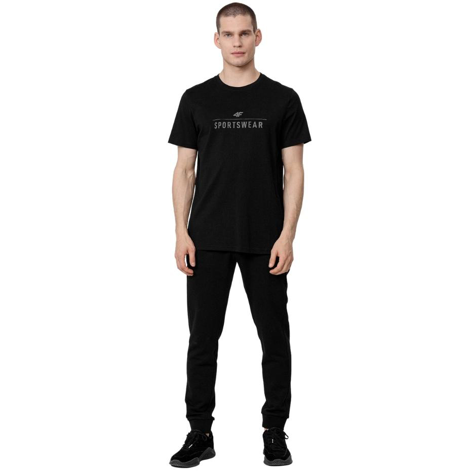 Koszulka męska 4F głęboka czerń H4Z22 – ujęcie 4
