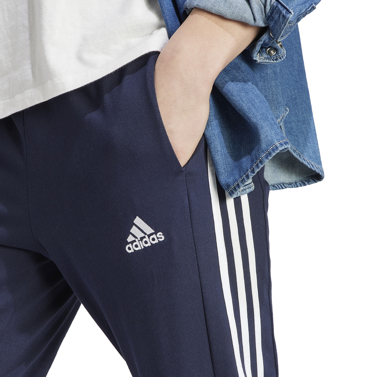 Spodnie męskie adidas Essentials Single Jersey Tapered Open Hem 3-Stripes granatowe – ujęcie 5