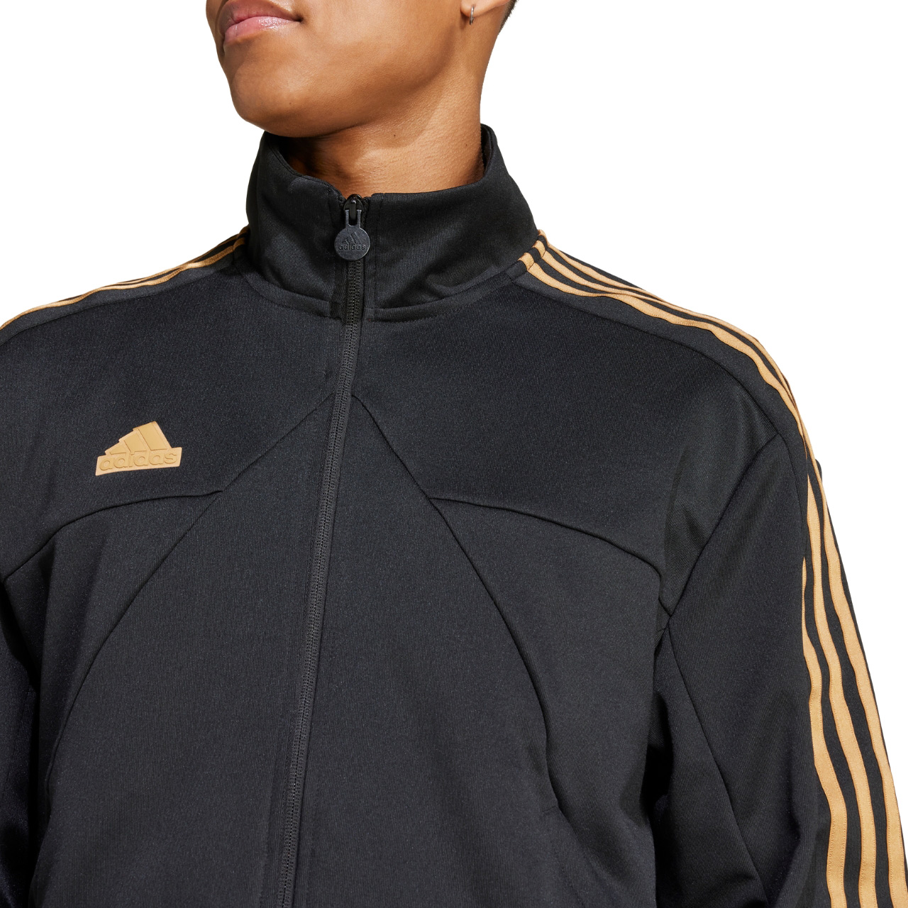Bluza męska adidas House of Tiro Nations Pack czarna – ujęcie 4