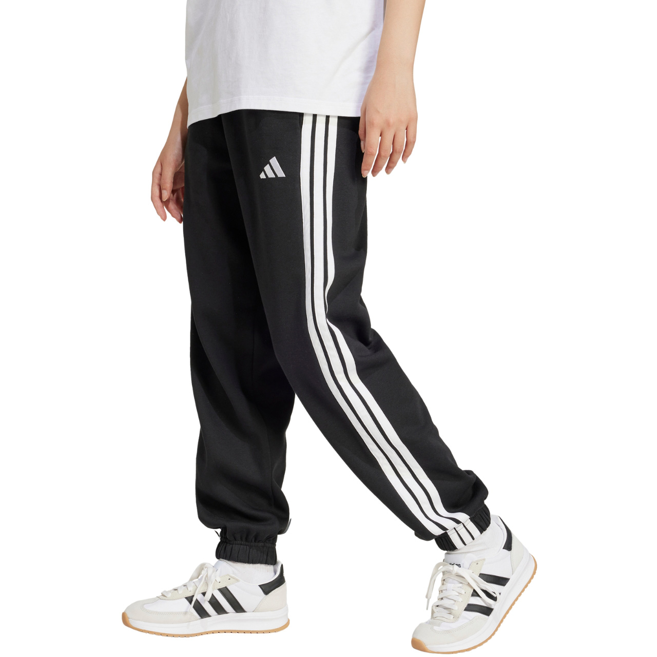 Spodnie damskie adidas Essentials 3-Stripes Fleece Loose-Fit czarne