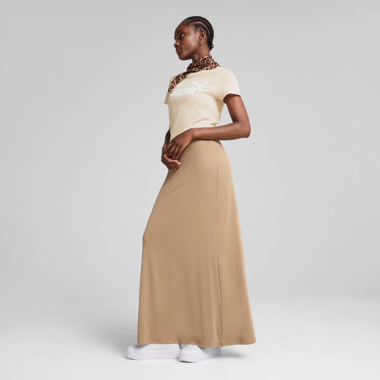 Koszulka damska Puma ESS No.1 Logo Tee beżowa – ujęcie 5