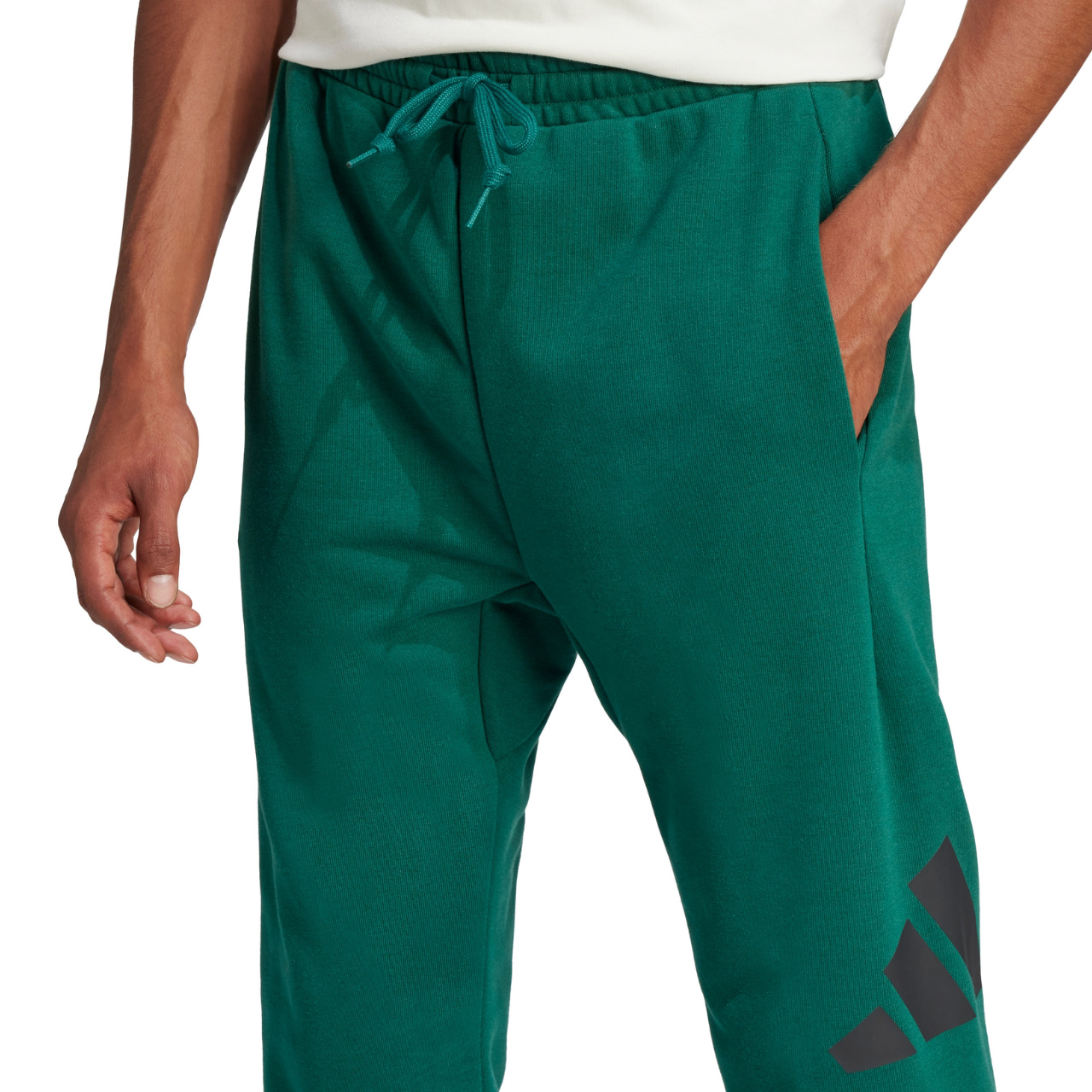 Spodnie męskie adidas Essentials Big Logo French Terry zielone – ujęcie 5