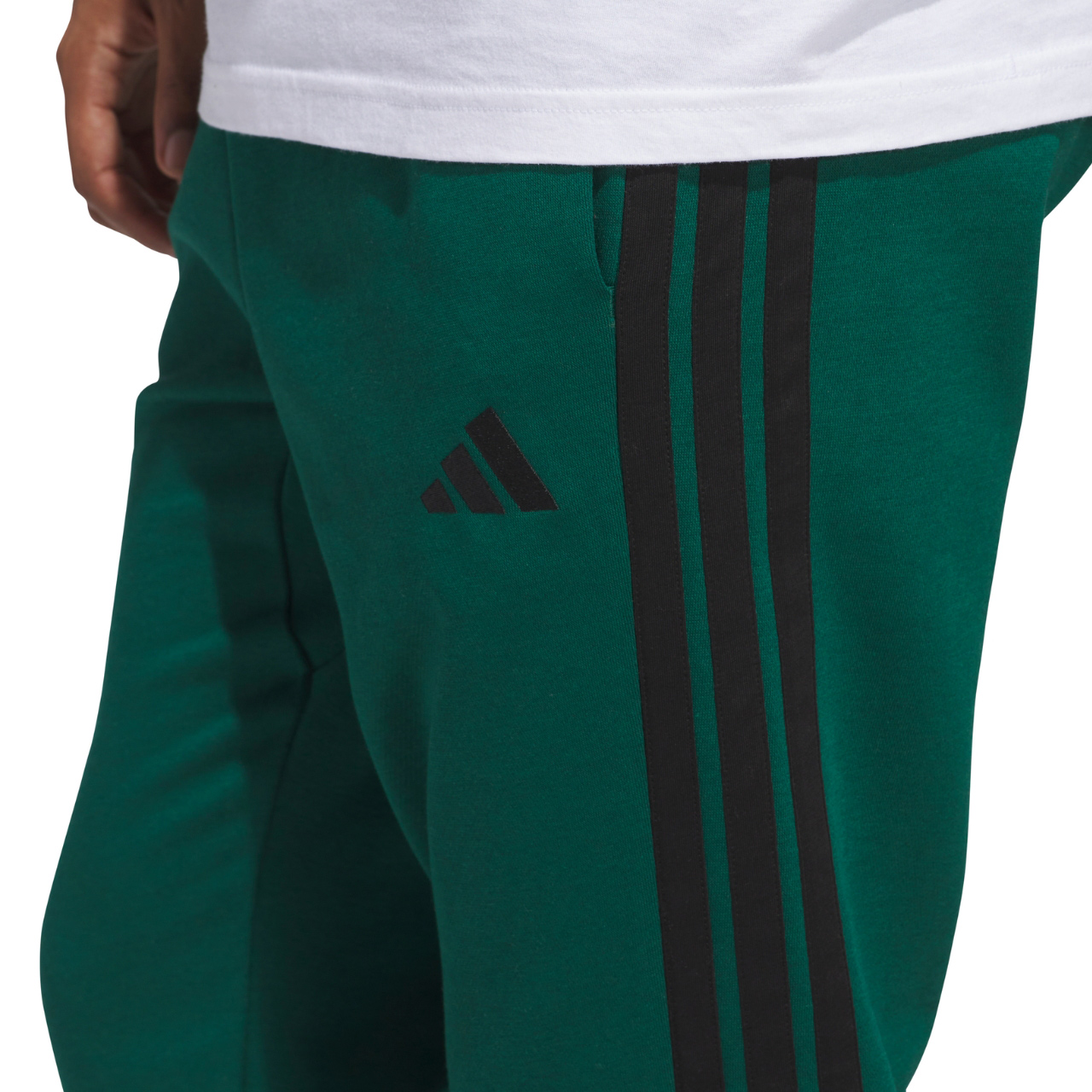 Spodnie męskie adidas Essentials 3-Stripes Fleece zielone – ujęcie 6