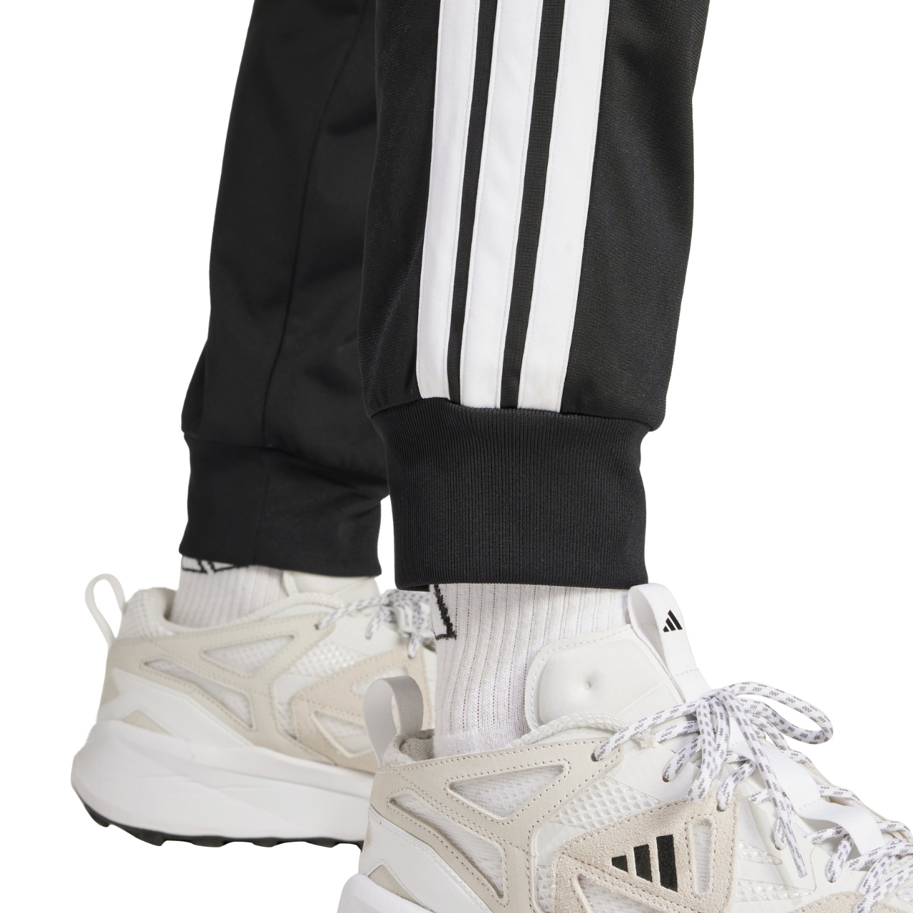 Spodnie męskie adidas 3-Stripes Tricot Regular Tapered czarne – ujęcie 6