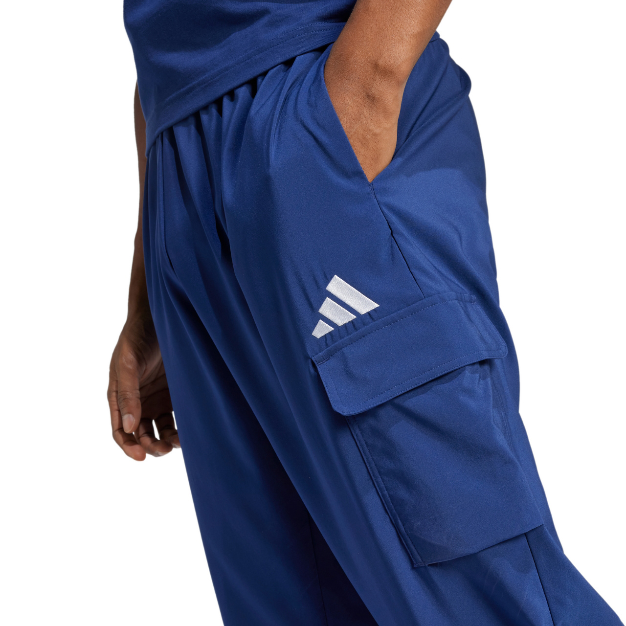 Spodnie męskie adidas Essentials Small Logo Cargo niebieskie – ujęcie 5