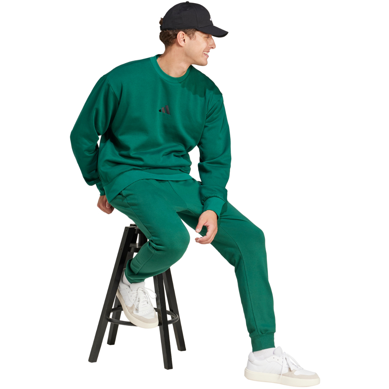 Spodnie męskie adidas Essentials Feel Cozy French Terry zielone – ujęcie 6