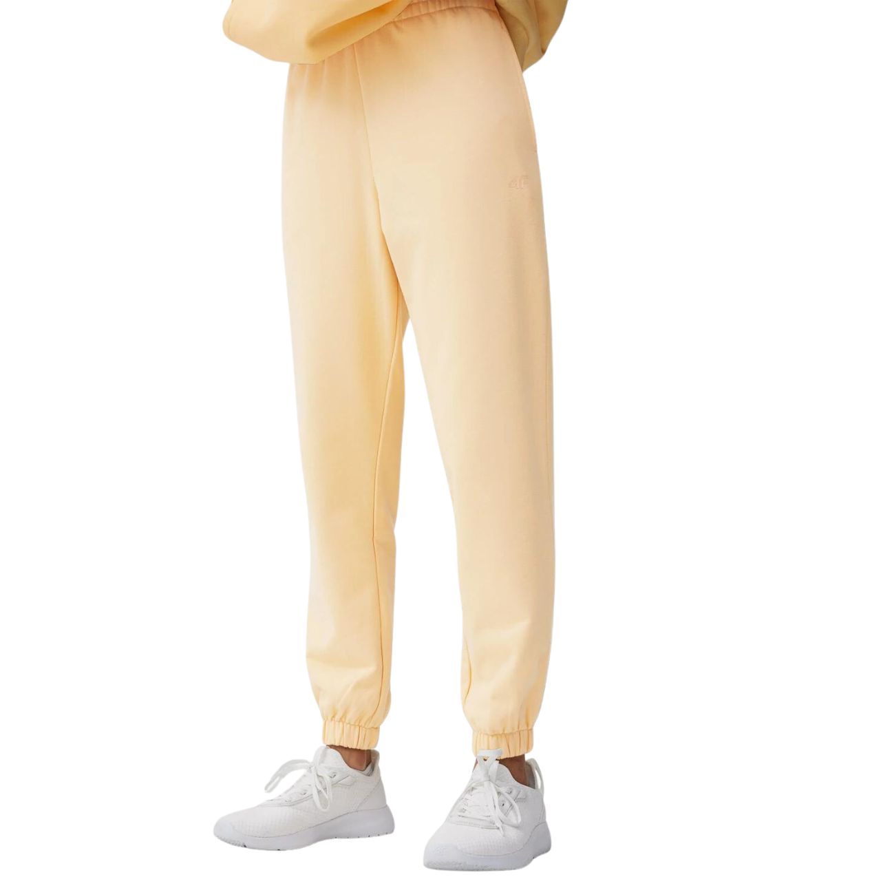 Spodnie damskie 4F F147 jasny żółty 4FSS23TTROF147 – ujęcie 2