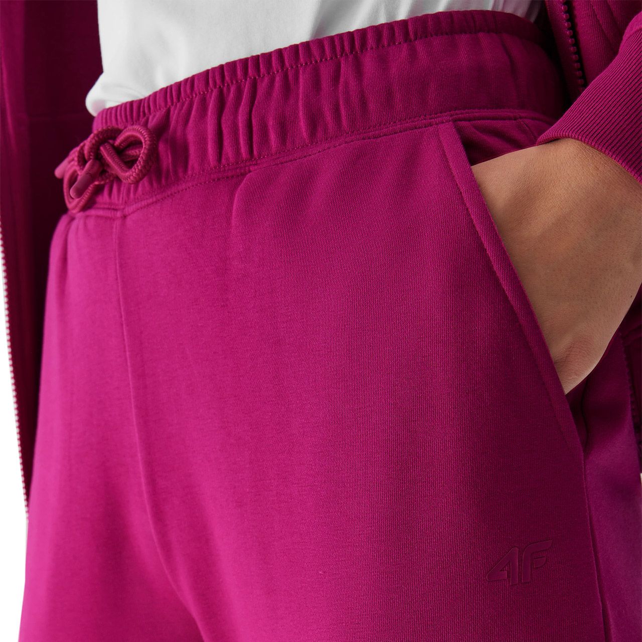 Spodnie damskie 4F CAS F475 ciemny róż 4FAW23TTROF475 – ujęcie 4