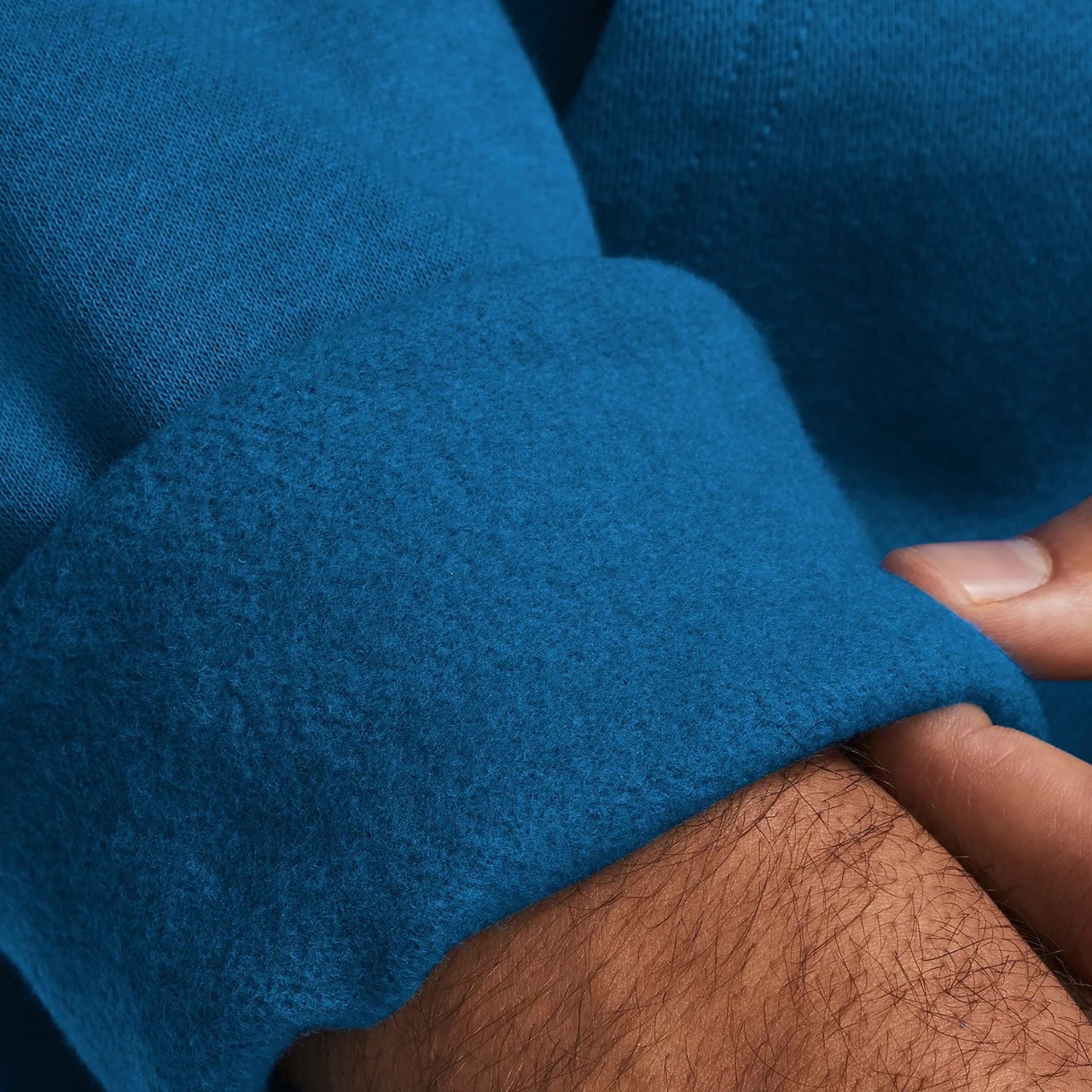 Bluza męska Under Armour Rival Fleece Hoodie niebieska – ujęcie 5