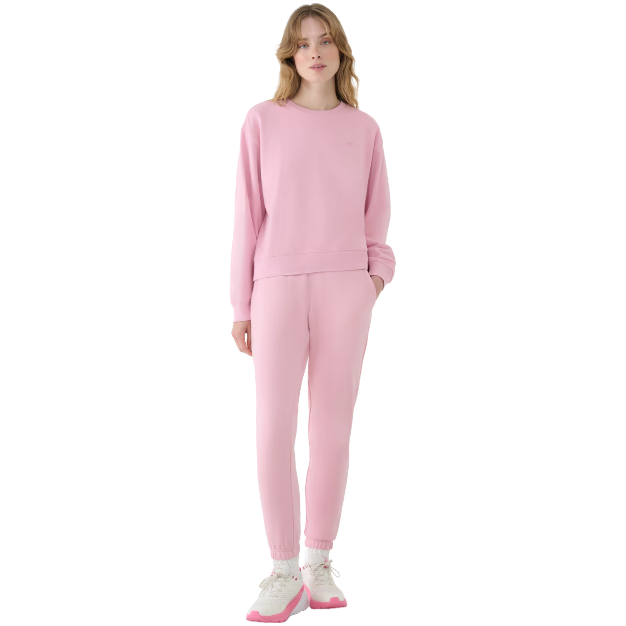 Spodnie damskie 4F CAS F1138 jasny róż 4FWMM00TTROF1138 – ujęcie 5